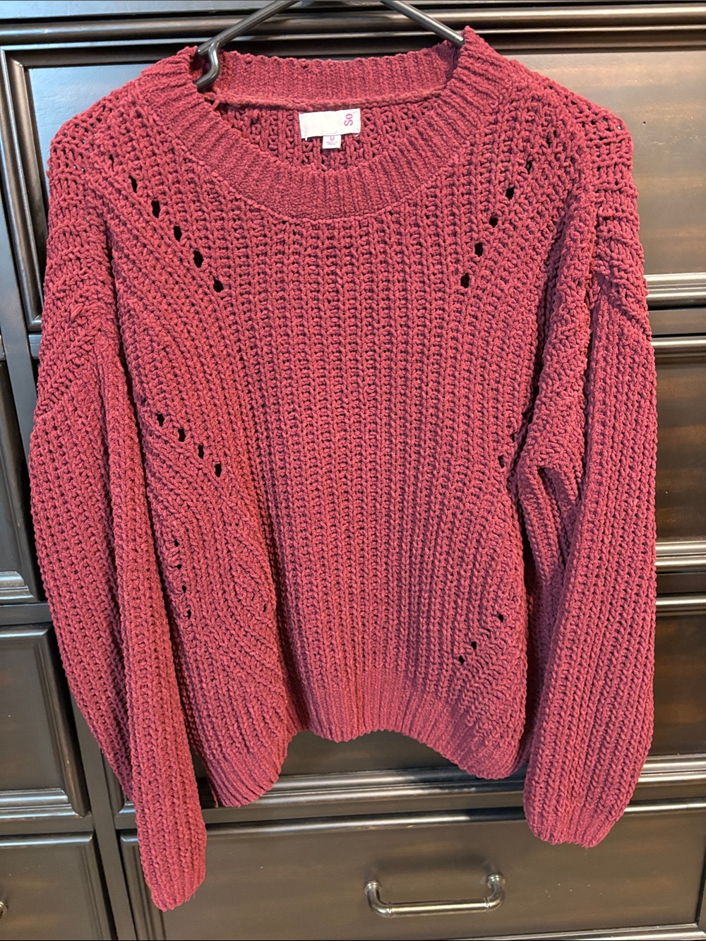 SO Women's Crewneck Open-Knit Sweater - Plum